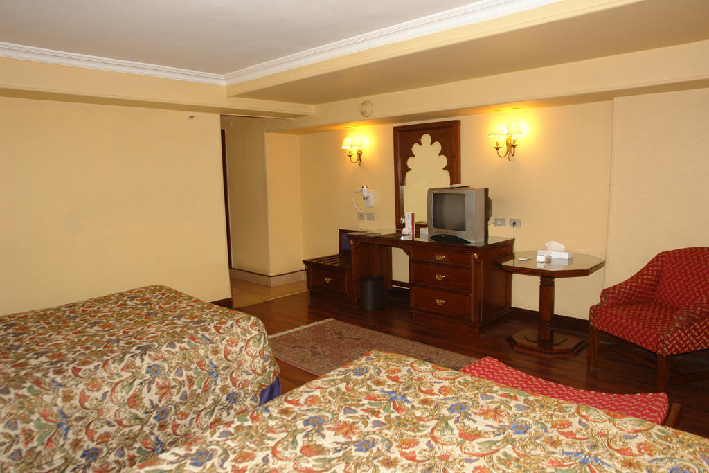 Shepheard Hotel Cairo Quarto foto