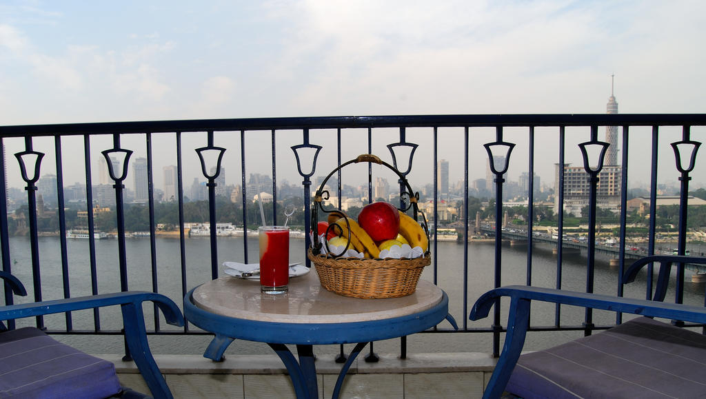 Shepheard Hotel Cairo Exterior foto